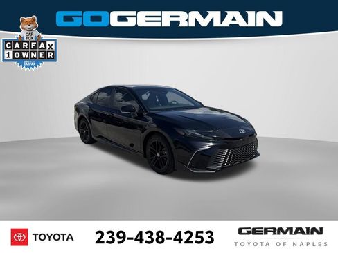 Used 2026 Toyota Camry SE FWD image 10