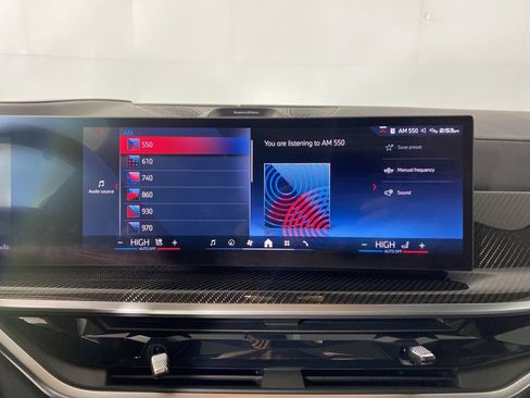 Certified 2025 BMW X7 M60i image 21