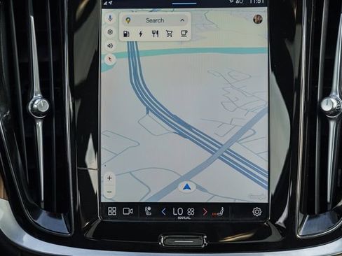 Certified 2023 Volvo S60 T8 Ultimate image 20