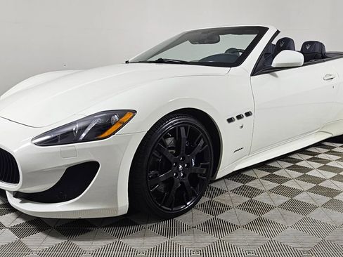 Used 2016 Maserati GranTurismo Sport image 6