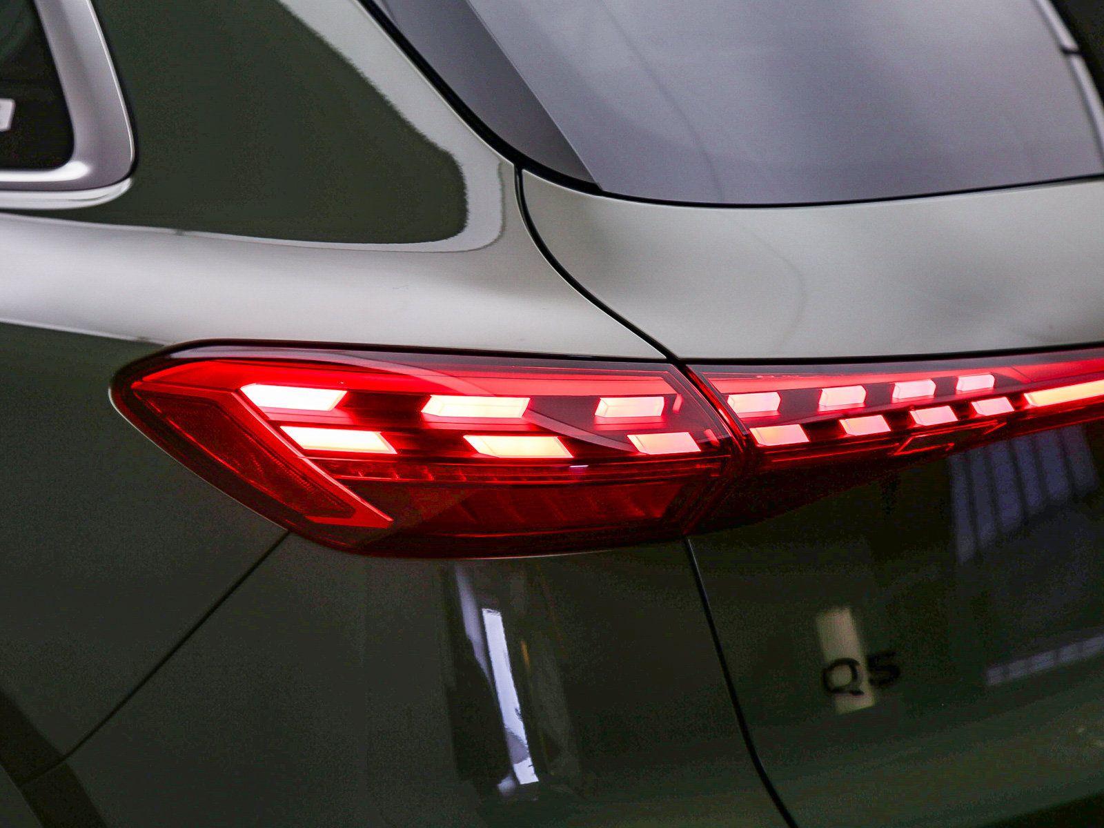 Certified 2025 Audi Q5 Premium Plus AWD/4WD image 12