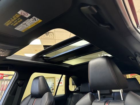 Used 2021 Toyota RAV4 XSE image 8