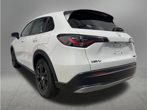 New 2027 Honda HR-V Sport image 3