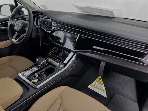 New 2025 Audi Q7 3.0T Premium Plus image 31