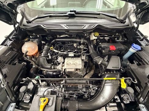Used 2019 Ford EcoSport SE image 30