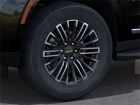 New 2026 GMC Yukon Elevation image 9