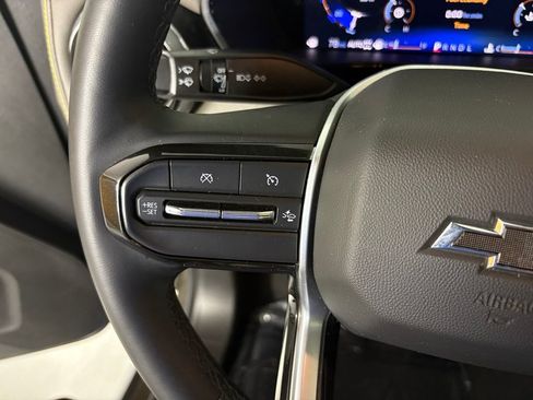 Used 2025 Chevrolet Colorado ZR2 AWD/4WD image 21