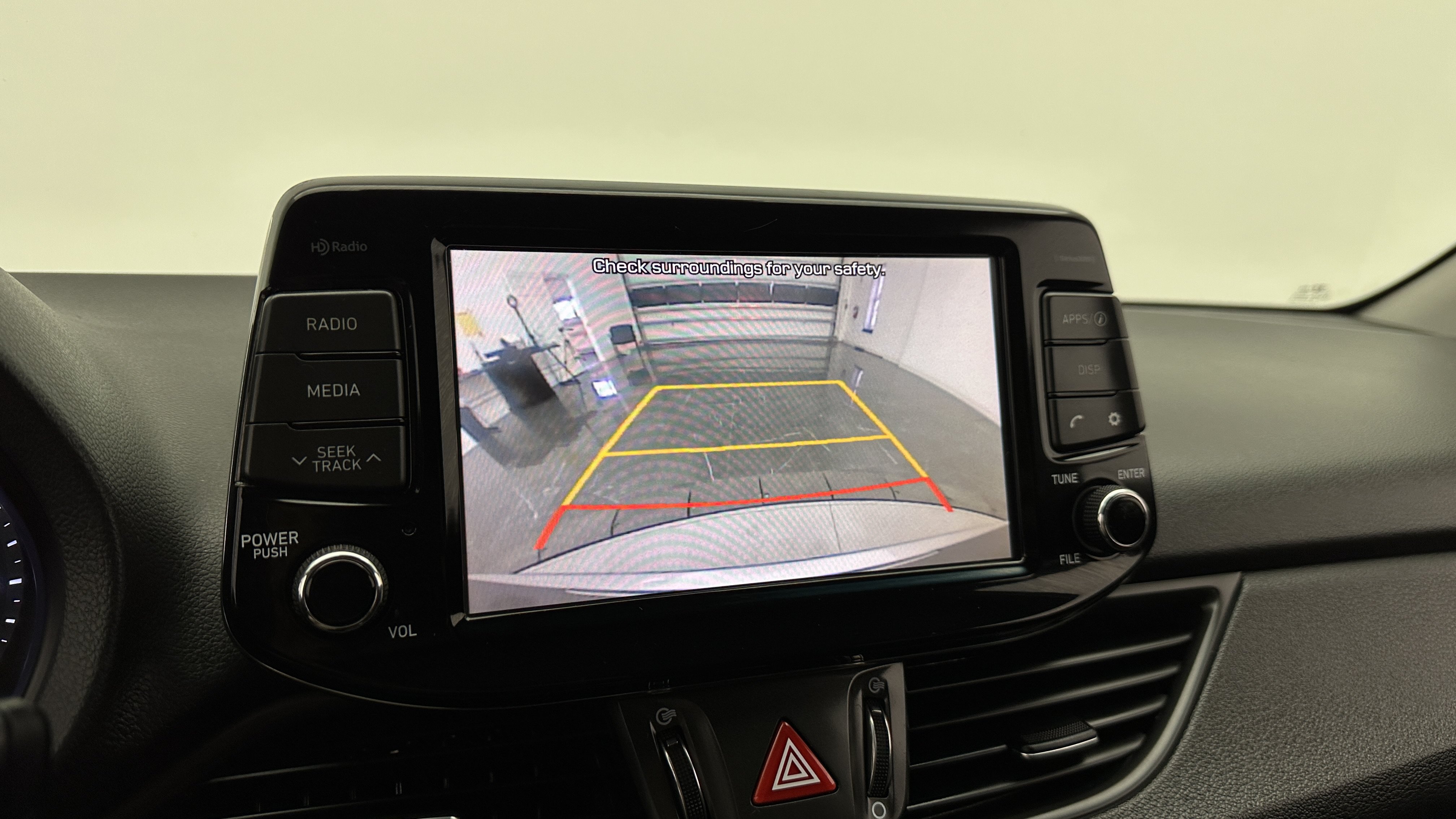 Used 2020 Hyundai Elantra GT FWD image 16