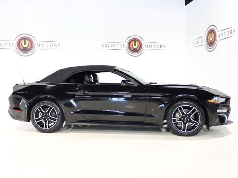 Used 2019 Ford Mustang Premium RWD image 34