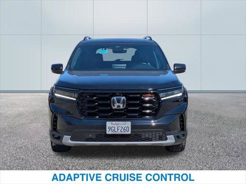 Certified 2023 Honda Pilot TrailSport image 3