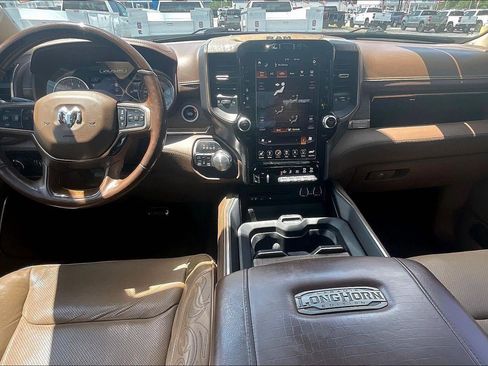 Used 2019 RAM 1500 Laramie Longhorn AWD/4WD image 16