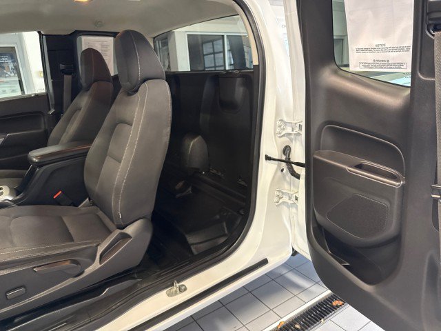 Used 2021 Chevrolet Colorado LT w/ Fleet Safety Package RWD image 23