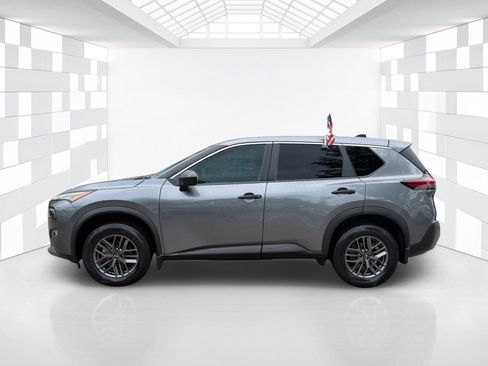 Used 2023 Nissan Rogue S FWD image 4