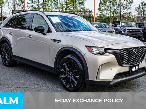 Used 2025 MAZDA CX-90 3.3 Turbo w/ Premium Sport Pkg image 4