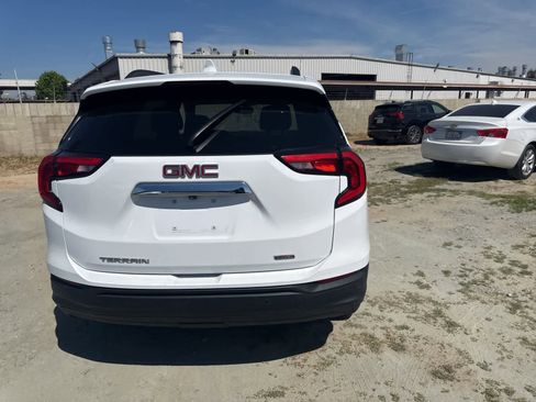 Used 2019 GMC Terrain SLE w/ Infotainment Package I image 6