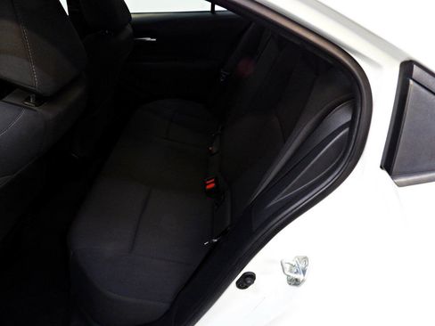 Used 2021 Toyota Corolla LE FWD image 10