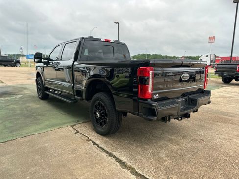 New 2025 Ford F250 Lariat w/ Lariat Ultimate Package image 25