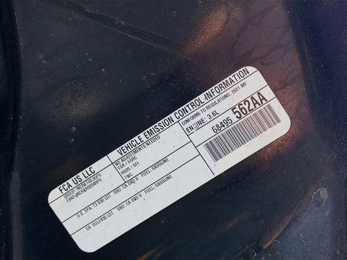 Used 2021 Jeep Grand Cherokee Limited image 17