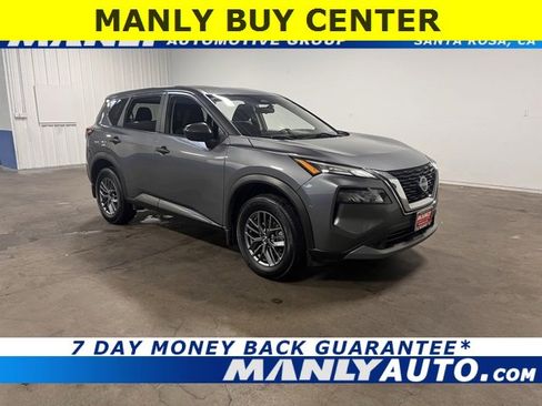 Used 2023 Nissan Rogue S image 1