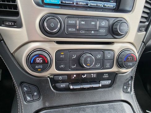 Used 2019 GMC Yukon XL Denali w/ Open Road Package image 17