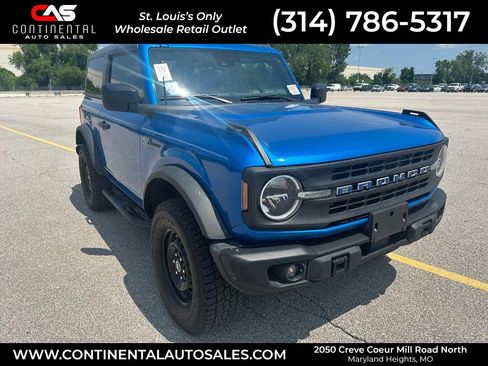 Used 2022 Ford Bronco Black Diamond AWD/4WD image 1