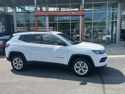 Used 2025 Jeep Compass Latitude w/ Convenience Group