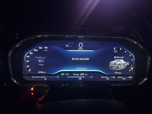 Used 2024 Chevrolet Silverado 1500 LT image 9