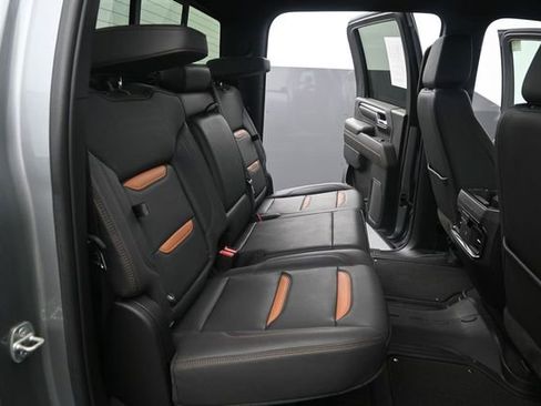 Used 2024 GMC Sierra 2500 AT4 w/ AT4 Premium Plus Package AWD/4WD image 16