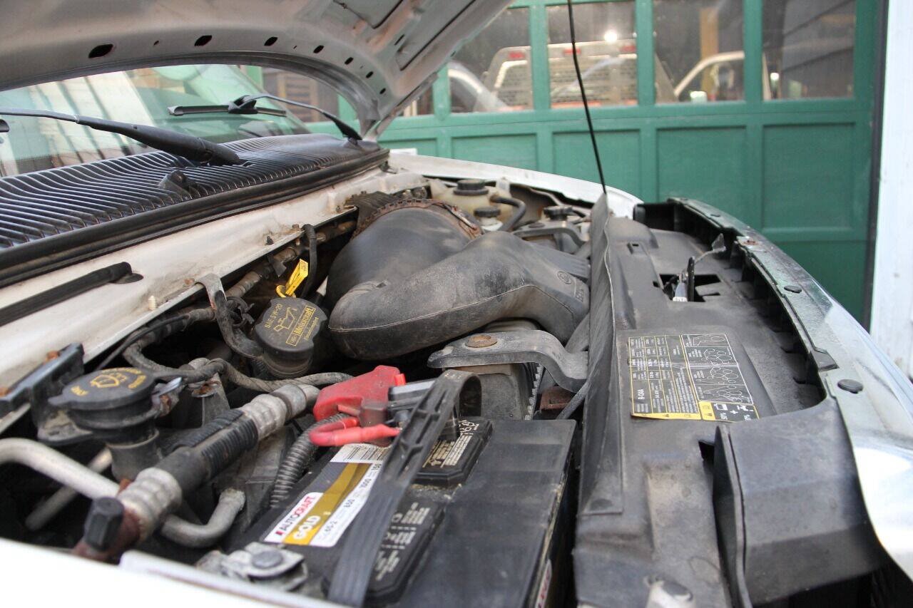 Used 2013 Ford E-250 and Econoline 250 w/ PWR Group RWD image 34