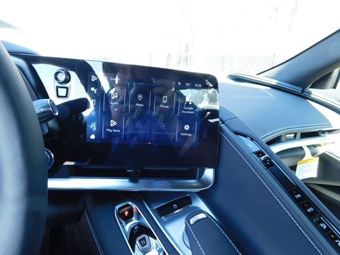 Certified 2024 Chevrolet Corvette Stingray Coupe w/ 1LT image 9