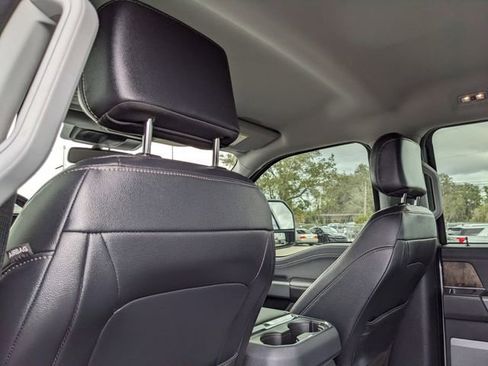 Used 2023 Ford F250 Lariat w/ Chrome Package image 18