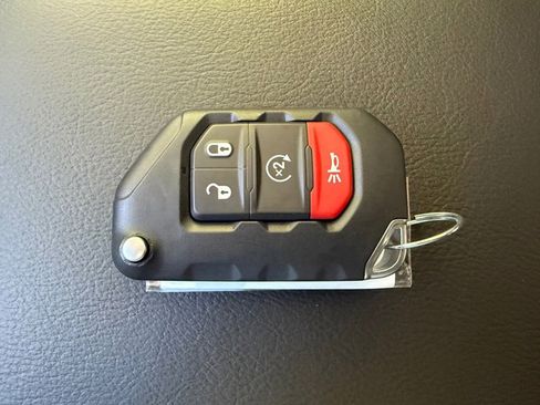 New 2025 Jeep Wrangler Unlimited Sport image 31