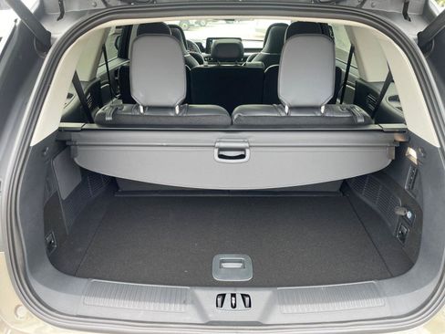 New 2026 Lincoln Aviator Reserve AWD/4WD image 16