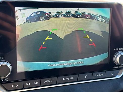 New 2025 Nissan Sentra SR image 18