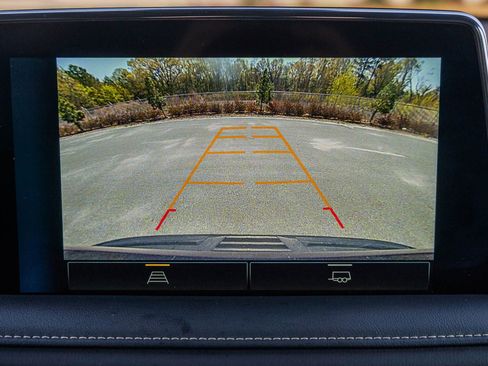 Used 2023 Chevrolet Suburban Premier image 31