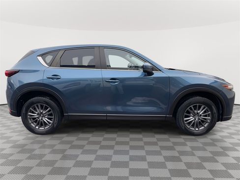 Used 2017 MAZDA CX-5 Touring w/ Preferred Equipment Package image 3