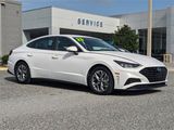 Used 2023 Hyundai Sonata SEL w/ Cargo Package image 2