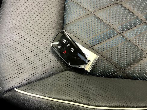 New 2026 Volkswagen Atlas Cross Sport SEL Premium R-Line image 34