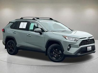 Used 2020 Toyota RAV4 XLE w/ All Weather Liner Package