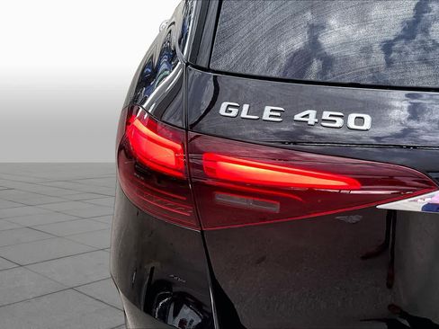 New 2026 Mercedes-Benz GLE 450 4MATIC image 7