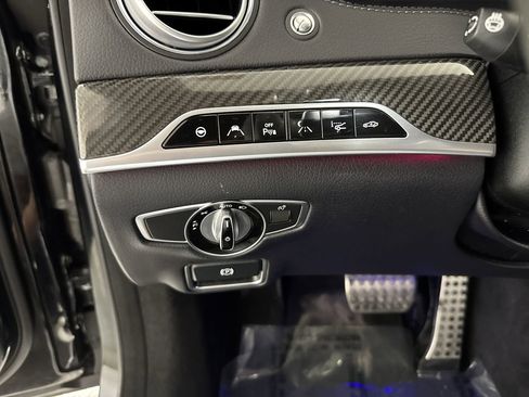 Used 2018 Mercedes-Benz S 63 AMG S 4MATIC Sedan image 21