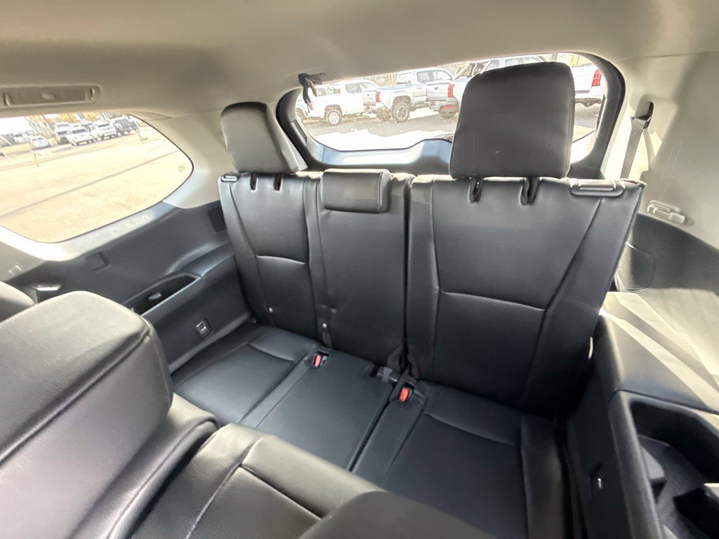 New 2026 Toyota Grand Highlander XLE FWD image 18