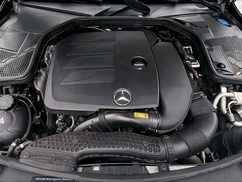 Used 2019 Mercedes-Benz C 300 Sedan image 32