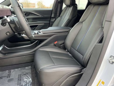 New 2026 Cadillac Lyriq Premium Sport image 21