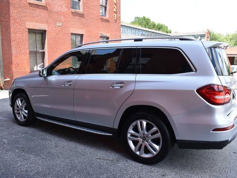 Used 2019 Mercedes-Benz GLS 450 4MATIC image 8