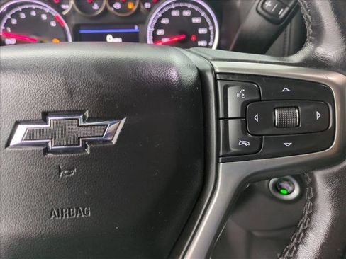 Used 2021 Chevrolet Silverado 1500 LT Trail Boss w/ Convenience Package II AWD/4WD image 29