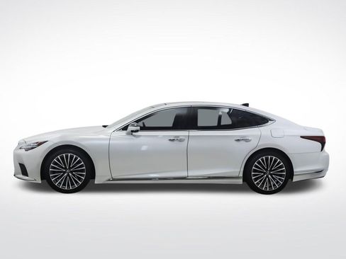 Used 2024 Lexus LS 500 AWD w/ Luxury Package image 2