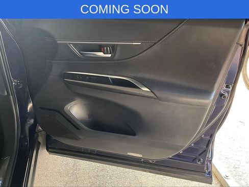 Used 2021 Toyota Venza Limited AWD/4WD image 23
