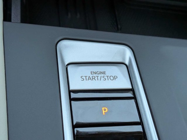 New 2026 Volkswagen Atlas SE FWD image 30