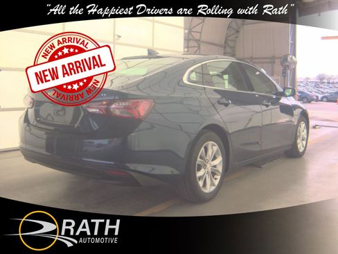 Used 2022 Chevrolet Malibu LT image 8